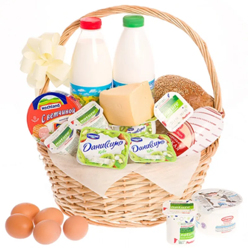 Корзинка свежих продуктов с хлебом и молоком, доставка Новоуральск